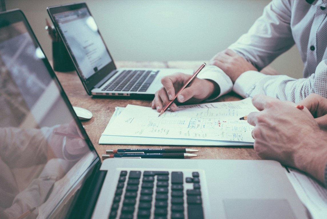 Ventajas de abrir una empresa de factoring en Panamá desde Perú con Legal Solutions